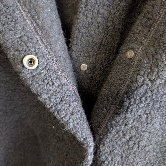 Lululemon Held in Warmth Sherpa Jacket - Picture 11 of 16